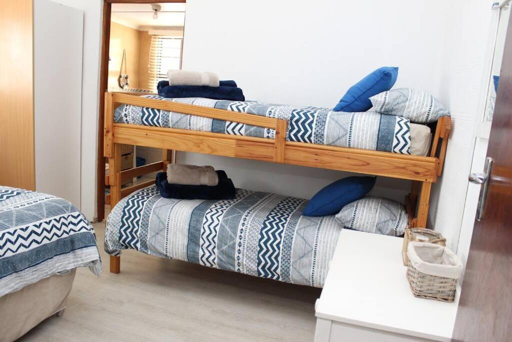 Baby Whale Bliss - Beachfront House Witsand Luaran gambar