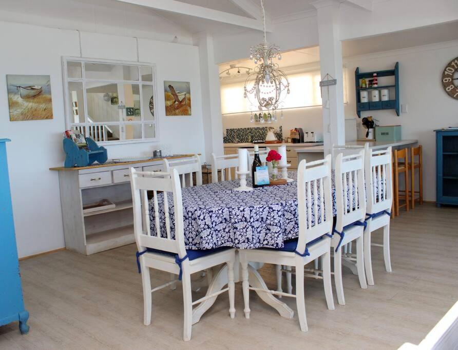 Baby Whale Bliss - Beachfront House Witsand Luaran gambar